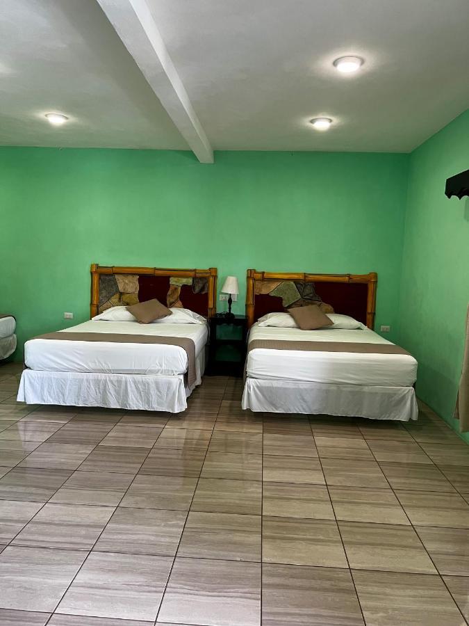 Hotel Pazifico En Monterrico Ngoại thất bức ảnh