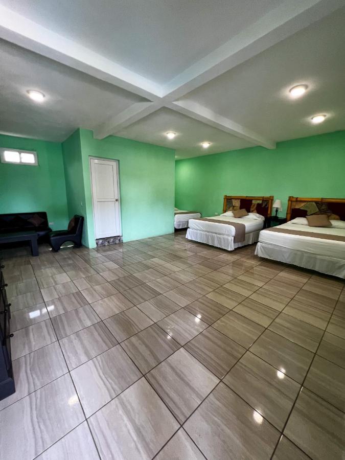 Hotel Pazifico En Monterrico Ngoại thất bức ảnh