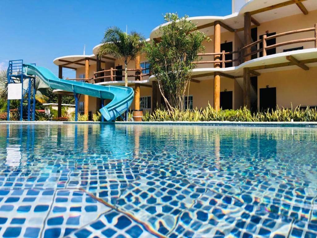 Hotel Pazifico En Monterrico Ngoại thất bức ảnh